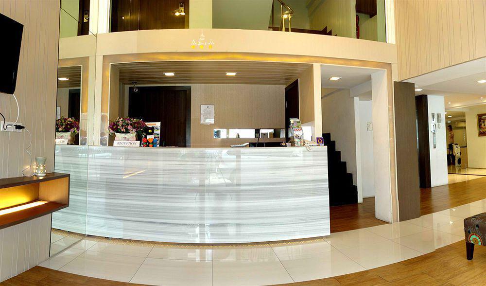酒店 Nantra Silom 3*